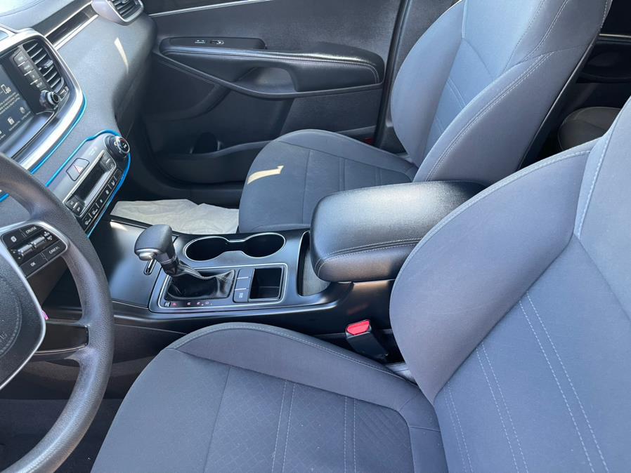 Used Kia Sorento LX V6 FWD 2019 | NYC Automart Inc. Brooklyn, New York Used Kia Sorento LX V6 FWD 2019 | NYC Automart Inc. Brooklyn, New York