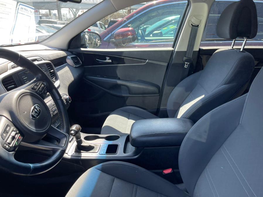 Used Kia Sorento AWD 4dr 2.4L LX 2016 | NYC Automart Inc. Brooklyn, New York Used Kia Sorento AWD 4dr 2.4L LX 2016 | NYC Automart Inc. Brooklyn, New York