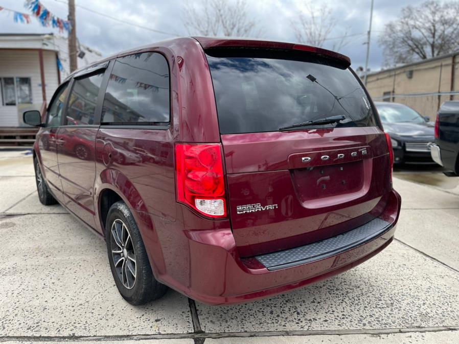 Used Dodge Grand Caravan SE Plus Wagon 2017 | NYC Automart Inc. Brooklyn, New York Used Dodge Grand Caravan SE Plus Wagon 2017 | NYC Automart Inc. Brooklyn, New York