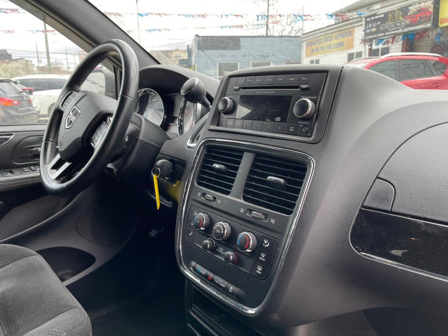 Used Dodge Grand Caravan SE Plus Wagon 2017 | NYC Automart Inc. Brooklyn, New York Used Dodge Grand Caravan SE Plus Wagon 2017 | NYC Automart Inc. Brooklyn, New York