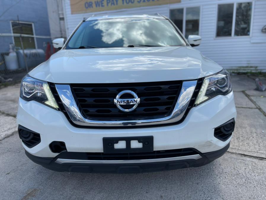 Used Nissan Pathfinder 4x4 SV 2017 | NYC Automart Inc. Brooklyn, New York Used Nissan Pathfinder 4x4 SV 2017 | NYC Automart Inc. Brooklyn, New York