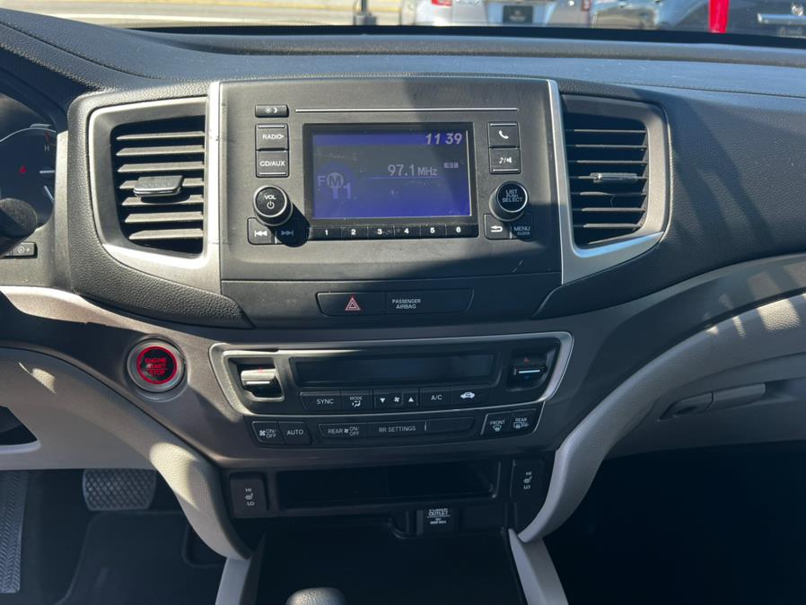 2017 Honda Ridgeline RTL 4x4 Crew Cab 5.3'' Bed, available for sale in New Windsor, New York | Prestige Pre-Owned Motors Inc. New Windsor, New York 2017 Honda Ridgeline RTL 4x4 Crew Cab 5.3'' Bed, available for sale in New Windsor, New York | Prestige Pre-Owned Motors Inc. New Windsor, New York