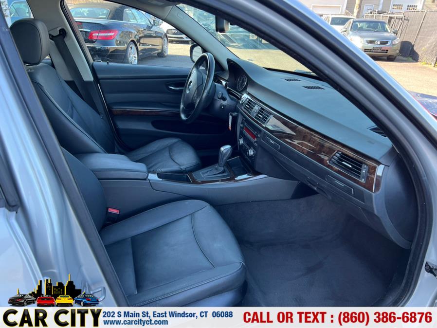 2010 BMW 3 Series 4dr Sdn 328i xDrive AWD SULEV, available for sale in East Windsor, Connecticut | Car City LLC. East Windsor, Connecticut 2010 BMW 3 Series 4dr Sdn 328i xDrive AWD SULEV, available for sale in East Windsor, Connecticut | Car City LLC. East Windsor, Connecticut