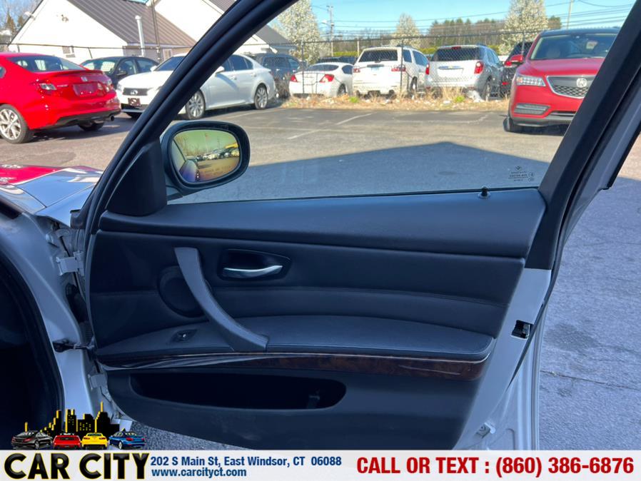 2010 BMW 3 Series 4dr Sdn 328i xDrive AWD SULEV, available for sale in East Windsor, Connecticut | Car City LLC. East Windsor, Connecticut 2010 BMW 3 Series 4dr Sdn 328i xDrive AWD SULEV, available for sale in East Windsor, Connecticut | Car City LLC. East Windsor, Connecticut