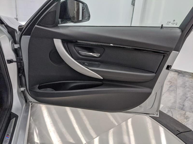 Used BMW 3 Series 328d xDrive w/RearCam 2018 | Car Revolution. Maple Shade, New Jersey Used BMW 3 Series 328d xDrive w/RearCam 2018 | Car Revolution. Maple Shade, New Jersey