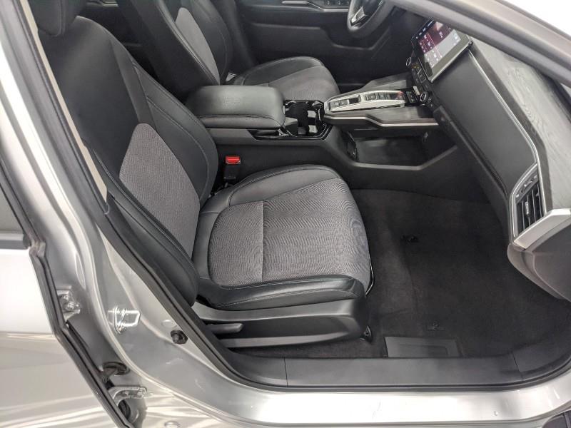 Used Honda Clarity Plug-in Hybrid w/RearCam 2018 | Car Revolution. Maple Shade, New Jersey Used Honda Clarity Plug-in Hybrid w/RearCam 2018 | Car Revolution. Maple Shade, New Jersey