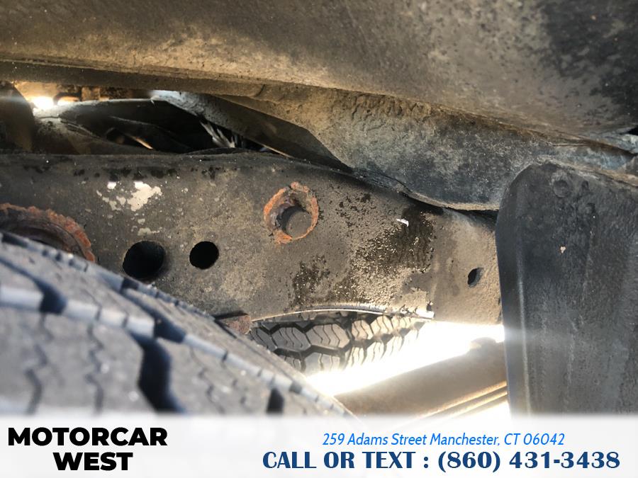 Used Nissan Frontier 4WD King Cab Auto SV 2014 | Motorcar West. Manchester, Connecticut Used Nissan Frontier 4WD King Cab Auto SV 2014 | Motorcar West. Manchester, Connecticut