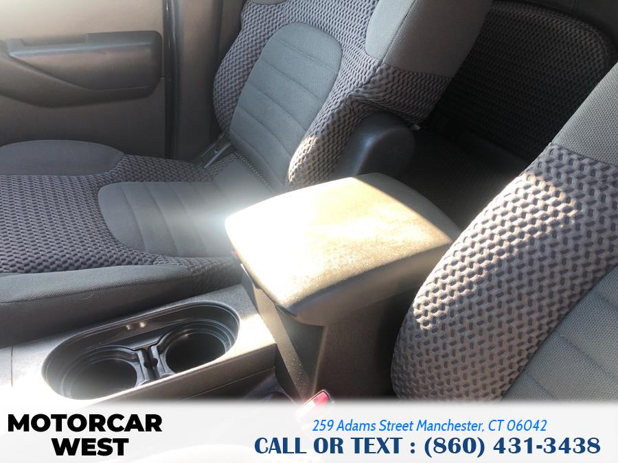 Used Nissan Frontier 4WD King Cab Auto SV 2014 | Motorcar West. Manchester, Connecticut Used Nissan Frontier 4WD King Cab Auto SV 2014 | Motorcar West. Manchester, Connecticut