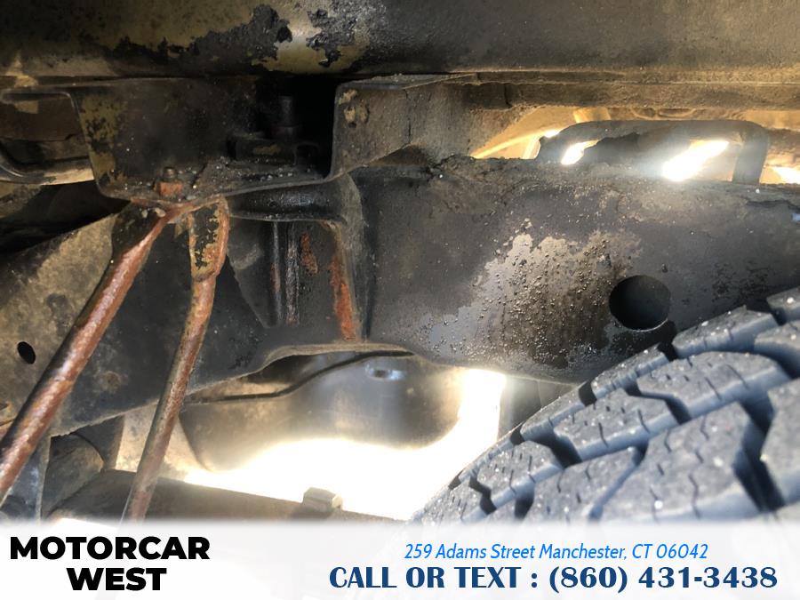 Used Nissan Frontier 4WD King Cab Auto SV 2014 | Motorcar West. Manchester, Connecticut Used Nissan Frontier 4WD King Cab Auto SV 2014 | Motorcar West. Manchester, Connecticut