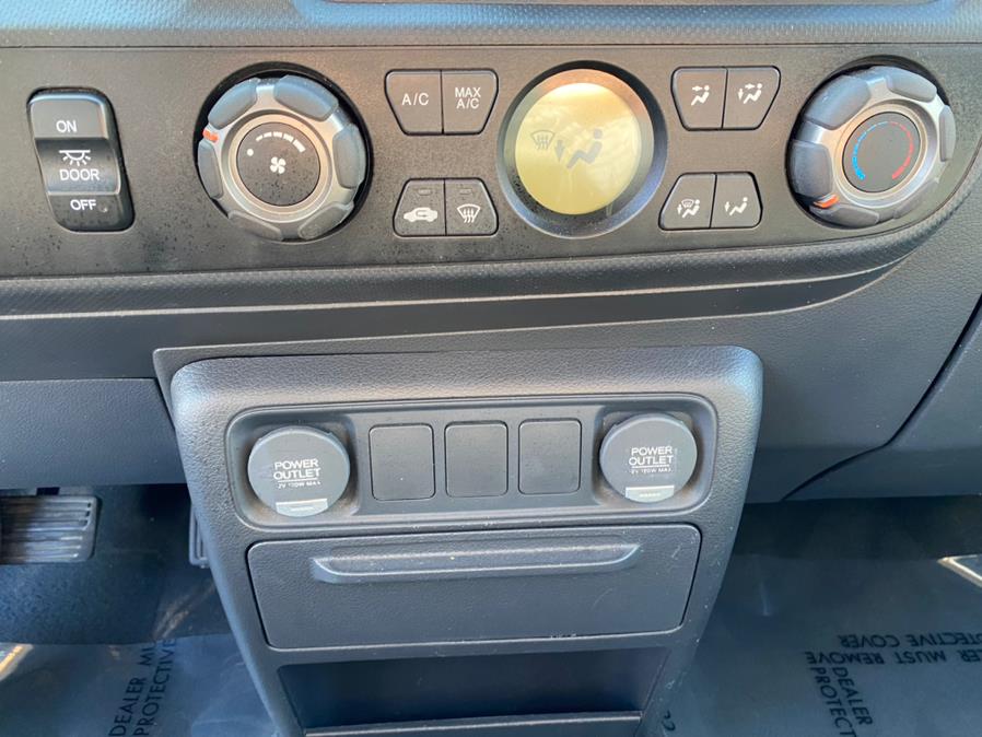 Used Honda Ridgeline 4WD Crew Cab Sport 2014 | Lava Motors 2 Inc. Canton, Connecticut Used Honda Ridgeline 4WD Crew Cab Sport 2014 | Lava Motors 2 Inc. Canton, Connecticut