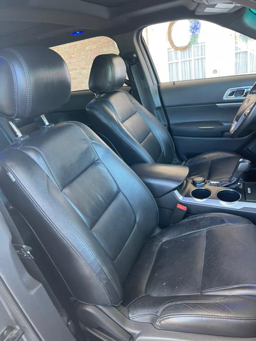 2013 Ford Explorer 4WD 4dr XLT, available for sale in New Britain, Connecticut | Supreme Automotive. New Britain, Connecticut 2013 Ford Explorer 4WD 4dr XLT, available for sale in New Britain, Connecticut | Supreme Automotive. New Britain, Connecticut