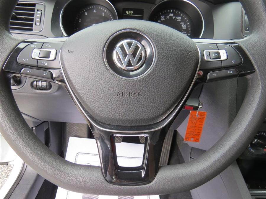 Used Volkswagen Jetta 1.4T S 4dr Sedan 5M 2016 | Lake City Exports Inc. Auburn, Maine Used Volkswagen Jetta 1.4T S 4dr Sedan 5M 2016 | Lake City Exports Inc. Auburn, Maine
