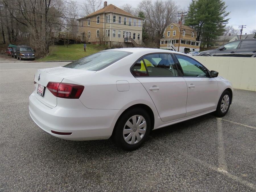 Used Volkswagen Jetta 1.4T S 4dr Sedan 5M 2016 | Lake City Exports Inc. Auburn, Maine Used Volkswagen Jetta 1.4T S 4dr Sedan 5M 2016 | Lake City Exports Inc. Auburn, Maine