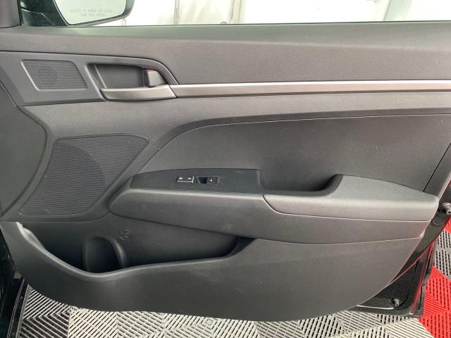 Used Hyundai Elantra SE 2020 | Queens Auto Mall. Richmond Hill, New York Used Hyundai Elantra SE 2020 | Queens Auto Mall. Richmond Hill, New York