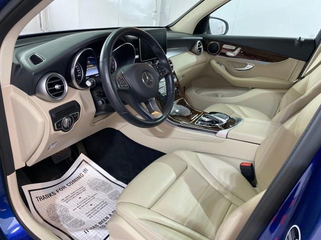 Used Mercedes-benz Glc GLC 300 2019 | Queens Auto Mall. Richmond Hill, New York Used Mercedes-benz Glc GLC 300 2019 | Queens Auto Mall. Richmond Hill, New York