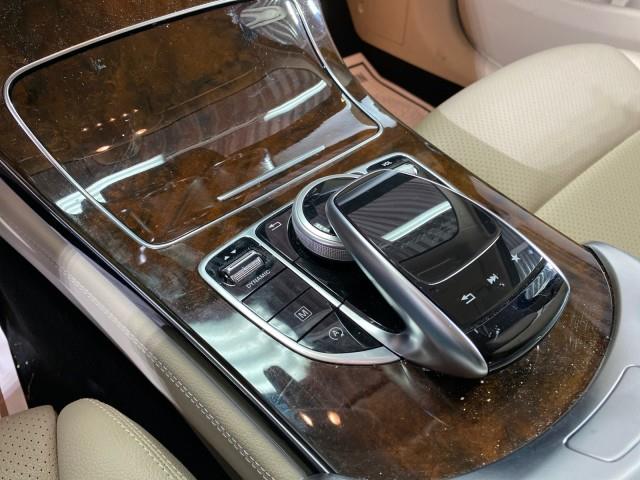Used Mercedes-benz Glc GLC 300 2019 | Queens Auto Mall. Richmond Hill, New York Used Mercedes-benz Glc GLC 300 2019 | Queens Auto Mall. Richmond Hill, New York