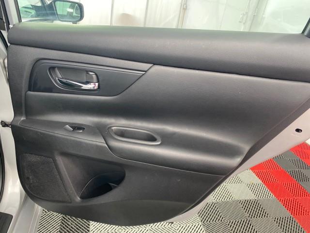 Used Nissan Altima 2.5 S 2018 | Queens Auto Mall. Richmond Hill, New York Used Nissan Altima 2.5 S 2018 | Queens Auto Mall. Richmond Hill, New York