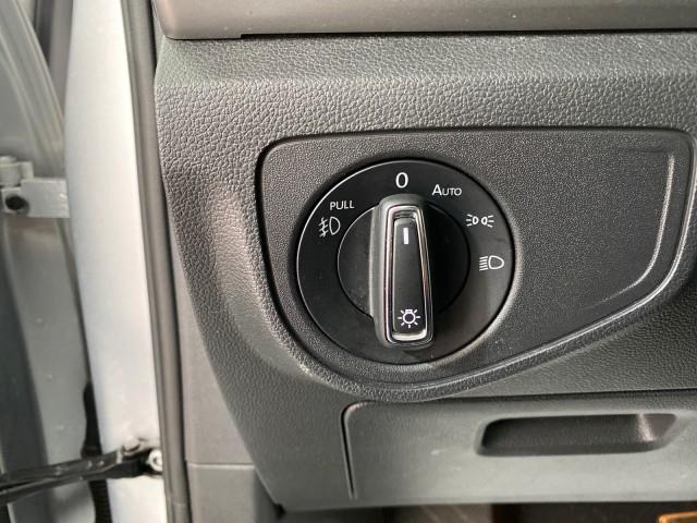 Used Volkswagen Atlas 3.6L V6 SE w/Technology R-Line 2019 | Queens Auto Mall. Richmond Hill, New York Used Volkswagen Atlas 3.6L V6 SE w/Technology R-Line 2019 | Queens Auto Mall. Richmond Hill, New York