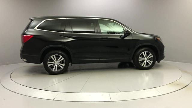 2017 Honda Pilot EX-L w/Honda Sensing AWD, available for sale in Naugatuck, Connecticut | J&M Automotive Sls&Svc LLC. Naugatuck, Connecticut 2017 Honda Pilot EX-L w/Honda Sensing AWD, available for sale in Naugatuck, Connecticut | J&M Automotive Sls&Svc LLC. Naugatuck, Connecticut