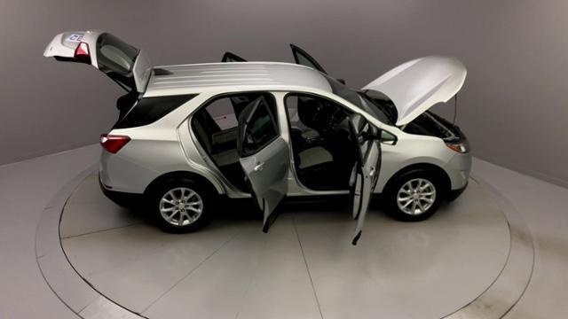 2020 Chevrolet Equinox AWD 4dr LS w/1LS, available for sale in Naugatuck, Connecticut | J&M Automotive Sls&Svc LLC. Naugatuck, Connecticut 2020 Chevrolet Equinox AWD 4dr LS w/1LS, available for sale in Naugatuck, Connecticut | J&M Automotive Sls&Svc LLC. Naugatuck, Connecticut