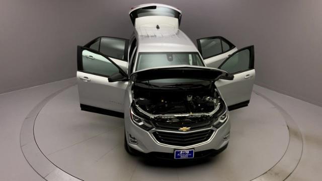 2020 Chevrolet Equinox AWD 4dr LS w/1LS, available for sale in Naugatuck, Connecticut | J&M Automotive Sls&Svc LLC. Naugatuck, Connecticut 2020 Chevrolet Equinox AWD 4dr LS w/1LS, available for sale in Naugatuck, Connecticut | J&M Automotive Sls&Svc LLC. Naugatuck, Connecticut