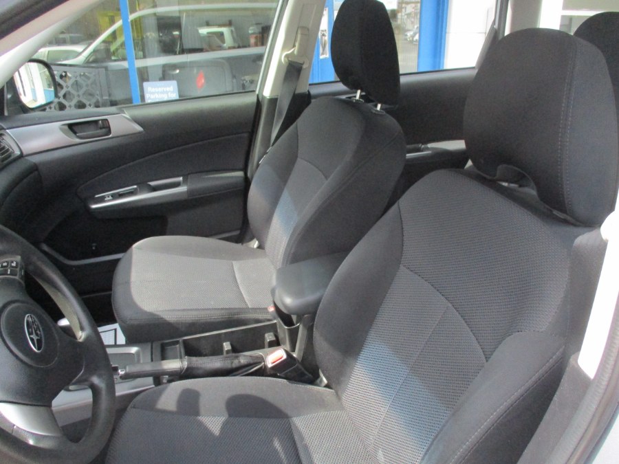 Used Subaru Forester 4dr Auto 2.5X 2012 | Cos Central Auto. Meriden, Connecticut Used Subaru Forester 4dr Auto 2.5X 2012 | Cos Central Auto. Meriden, Connecticut