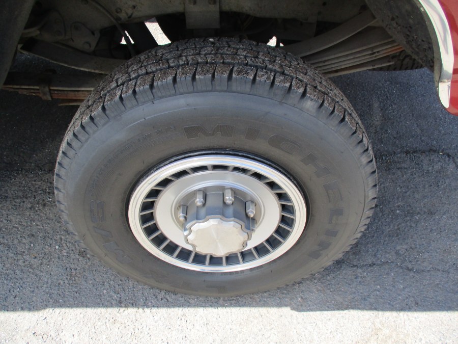 Used Ford F350 Styleside 133" WB 4WD 1988 | Cos Central Auto. Meriden, Connecticut Used Ford F350 Styleside 133" WB 4WD 1988 | Cos Central Auto. Meriden, Connecticut