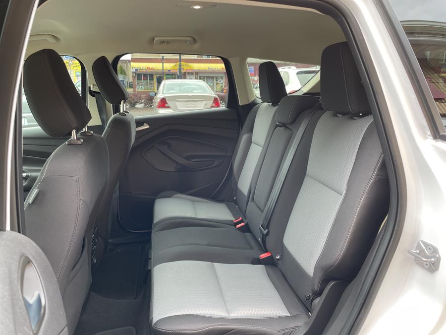 Used Ford Escape SE 4WD 2018 | Madison Auto II. Bridgeport, Connecticut
