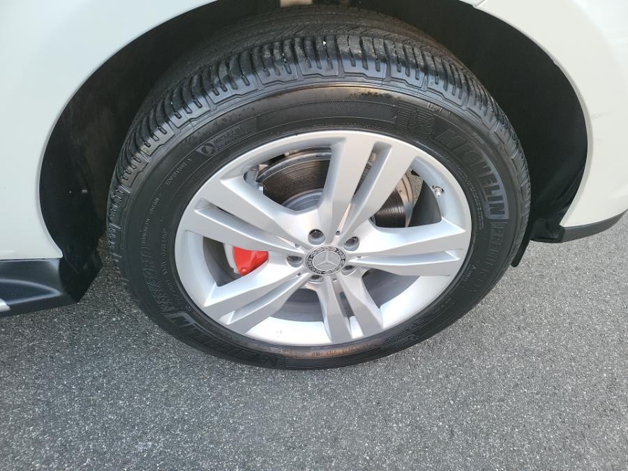 2013 Mercedes-Benz M-Class 4MATIC 4dr ML 350, available for sale in Hartford, Connecticut | Lex Autos LLC. Hartford, Connecticut 2013 Mercedes-Benz M-Class 4MATIC 4dr ML 350, available for sale in Hartford, Connecticut | Lex Autos LLC. Hartford, Connecticut