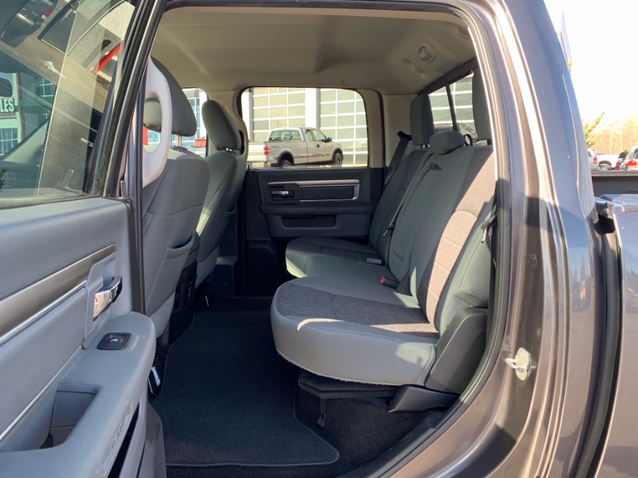 Used Ram 1500 4WD Crew Cab 140.5" Big Horn 2015 | Marsh Auto Sales LLC. Ortonville, Michigan Used Ram 1500 4WD Crew Cab 140.5" Big Horn 2015 | Marsh Auto Sales LLC. Ortonville, Michigan