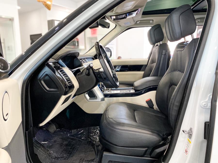 Used Land Rover Range Rover V6 Supercharged HSE SWB 2019 | Luxury Motor Club. Franklin Square, New York Used Land Rover Range Rover V6 Supercharged HSE SWB 2019 | Luxury Motor Club. Franklin Square, New York