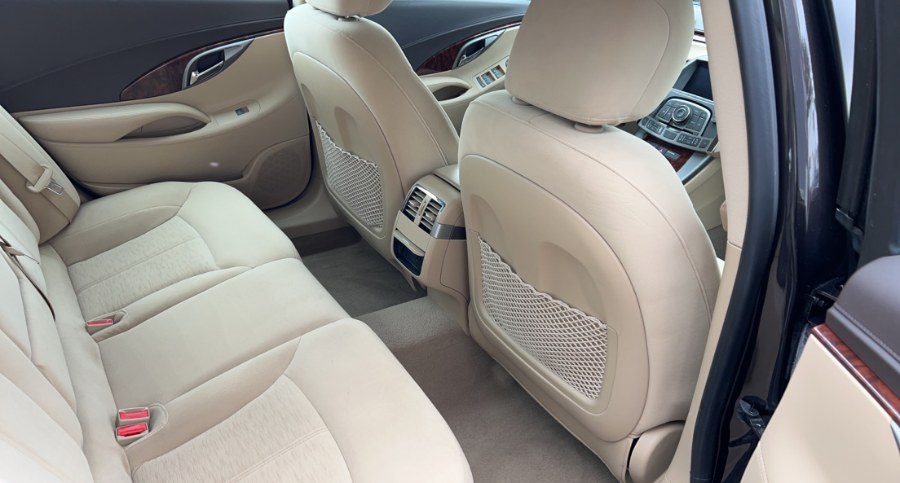2013 Buick LaCrosse 4dr Sdn Base FWD, available for sale in Waterbury, Connecticut | West End Automotive Center. Waterbury, Connecticut 2013 Buick LaCrosse 4dr Sdn Base FWD, available for sale in Waterbury, Connecticut | West End Automotive Center. Waterbury, Connecticut