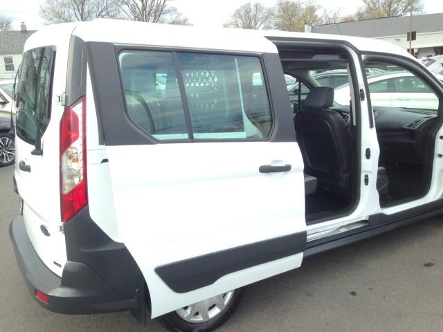 Used Ford Transit Connect Wagon XL w/ rearCam 2016 | Car Revolution. Maple Shade, New Jersey Used Ford Transit Connect Wagon XL w/ rearCam 2016 | Car Revolution. Maple Shade, New Jersey