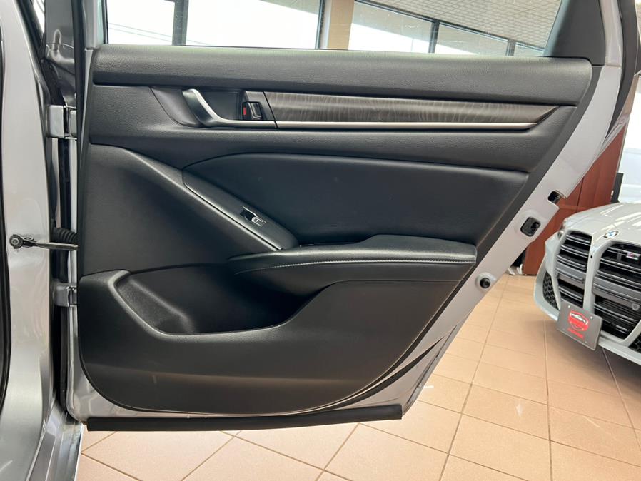 2018 Honda Accord Sedan EX-L 1.5T CVT, available for sale in Massapequa Park, New York | Power Motors East. Massapequa Park, New York 2018 Honda Accord Sedan EX-L 1.5T CVT, available for sale in Massapequa Park, New York | Power Motors East. Massapequa Park, New York