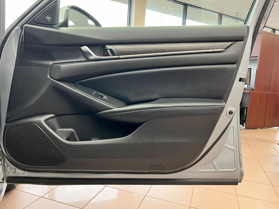2018 Honda Accord Sedan EX-L 1.5T CVT, available for sale in Massapequa Park, New York | Power Motors East. Massapequa Park, New York 2018 Honda Accord Sedan EX-L 1.5T CVT, available for sale in Massapequa Park, New York | Power Motors East. Massapequa Park, New York