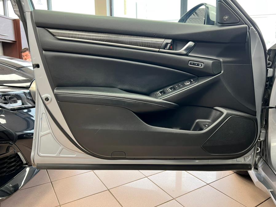2018 Honda Accord Sedan EX-L 1.5T CVT, available for sale in Massapequa Park, New York | Power Motors East. Massapequa Park, New York 2018 Honda Accord Sedan EX-L 1.5T CVT, available for sale in Massapequa Park, New York | Power Motors East. Massapequa Park, New York