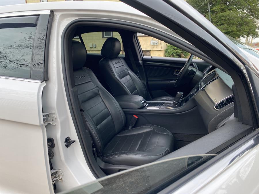 Used Ford Taurus 4dr Sdn SHO AWD 2015 | Daytona Auto Sales. Little Ferry, New Jersey Used Ford Taurus 4dr Sdn SHO AWD 2015 | Daytona Auto Sales. Little Ferry, New Jersey