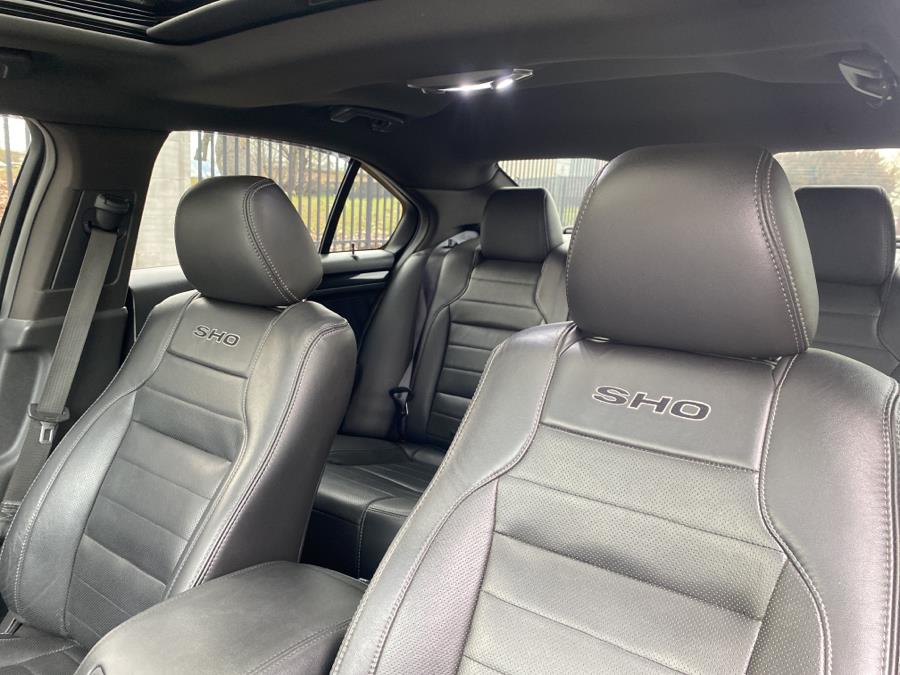 Used Ford Taurus 4dr Sdn SHO AWD 2015 | Daytona Auto Sales. Little Ferry, New Jersey Used Ford Taurus 4dr Sdn SHO AWD 2015 | Daytona Auto Sales. Little Ferry, New Jersey