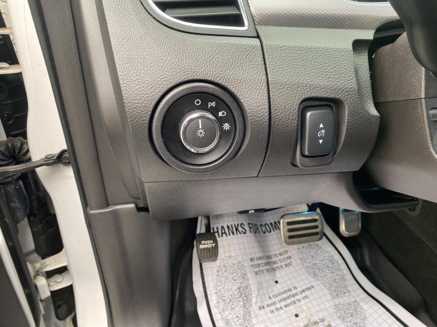 Used Ford Taurus 4dr Sdn SHO AWD 2015 | Daytona Auto Sales. Little Ferry, New Jersey Used Ford Taurus 4dr Sdn SHO AWD 2015 | Daytona Auto Sales. Little Ferry, New Jersey