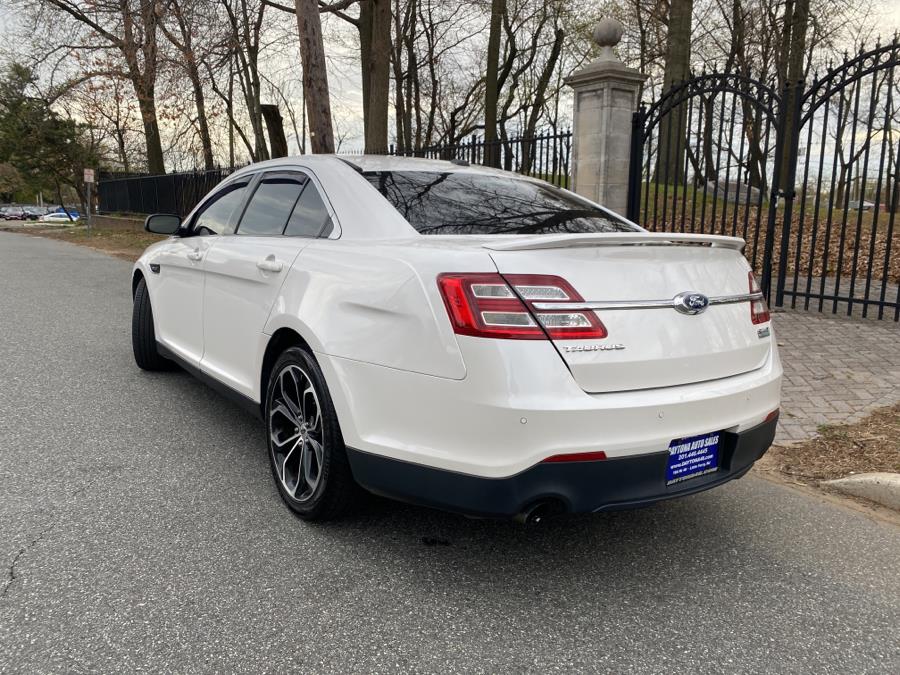 Used Ford Taurus 4dr Sdn SHO AWD 2015 | Daytona Auto Sales. Little Ferry, New Jersey Used Ford Taurus 4dr Sdn SHO AWD 2015 | Daytona Auto Sales. Little Ferry, New Jersey