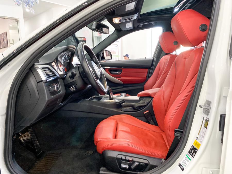 2018 BMW 3 Series 330i xDrive Sedan South Africa, available for sale in Franklin Square, New York | C Rich Cars. Franklin Square, New York