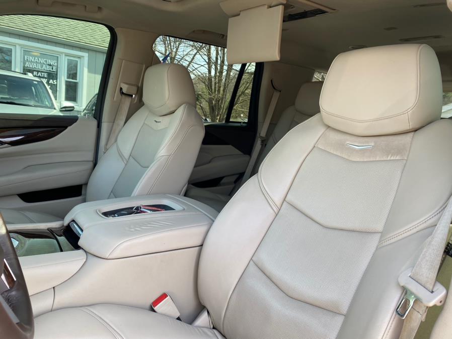 Used Cadillac Escalade 4WD 4dr Premium Collection 2016 | Lava Motors 2 Inc. Canton, Connecticut Used Cadillac Escalade 4WD 4dr Premium Collection 2016 | Lava Motors 2 Inc. Canton, Connecticut