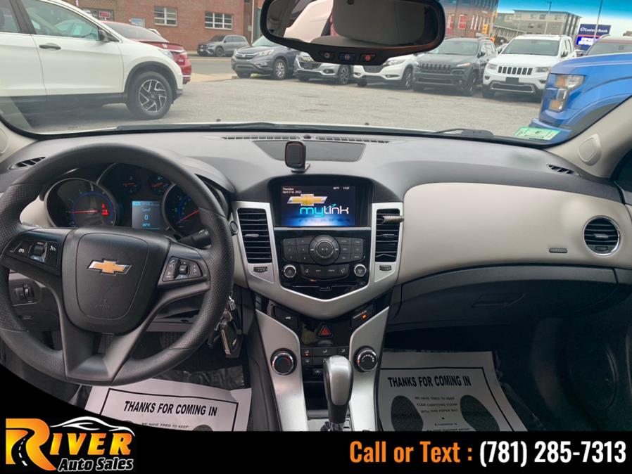 Used Chevrolet Cruze Limited 4dr Sdn Auto LT w/1LT 2016 | River Auto Sales. Malden, Massachusetts Used Chevrolet Cruze Limited 4dr Sdn Auto LT w/1LT 2016 | River Auto Sales. Malden, Massachusetts