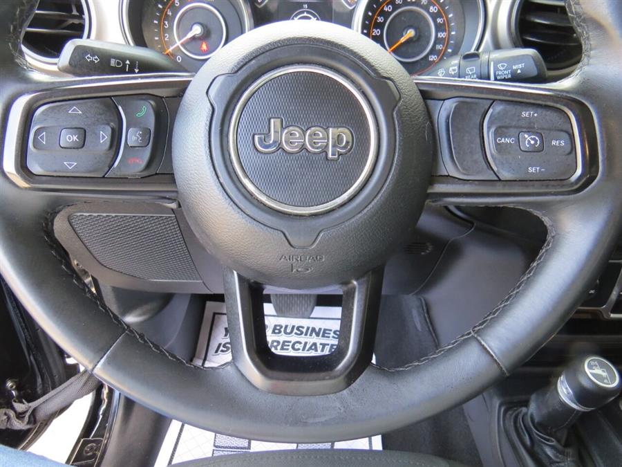 Used Jeep Wrangler Unlimited Sport 4x4 4dr SUV 2019 | Lake City Exports Inc. Auburn, Maine Used Jeep Wrangler Unlimited Sport 4x4 4dr SUV 2019 | Lake City Exports Inc. Auburn, Maine