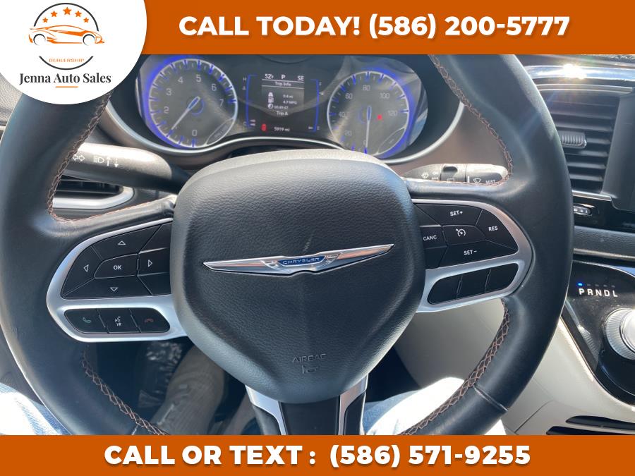 Used Chrysler Voyager LXI FWD 2021 | Jenna Auto Sale Inc. Roseville, Michigan Used Chrysler Voyager LXI FWD 2021 | Jenna Auto Sale Inc. Roseville, Michigan