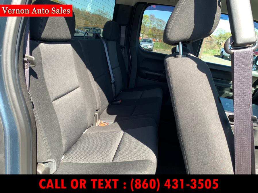 2012 GMC Sierra 1500 4WD Ext Cab 143.5" SLE, available for sale in Manchester, Connecticut | Vernon Auto Sale & Service. Manchester, Connecticut 2012 GMC Sierra 1500 4WD Ext Cab 143.5" SLE, available for sale in Manchester, Connecticut | Vernon Auto Sale & Service. Manchester, Connecticut