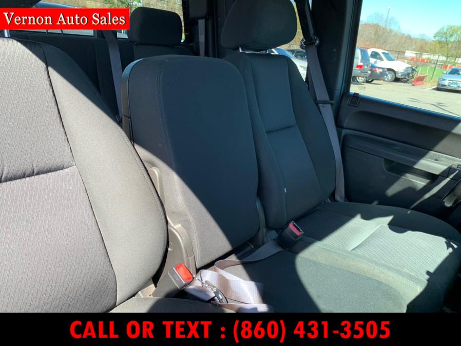 2012 GMC Sierra 1500 4WD Ext Cab 143.5" SLE, available for sale in Manchester, Connecticut | Vernon Auto Sale & Service. Manchester, Connecticut 2012 GMC Sierra 1500 4WD Ext Cab 143.5" SLE, available for sale in Manchester, Connecticut | Vernon Auto Sale & Service. Manchester, Connecticut