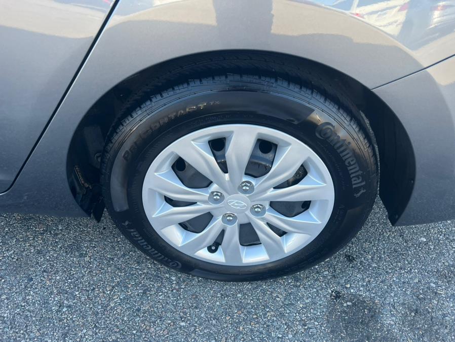 Used Hyundai Accent SE Sedan Auto 2019 | Century Auto And Truck. East Windsor, Connecticut Used Hyundai Accent SE Sedan Auto 2019 | Century Auto And Truck. East Windsor, Connecticut