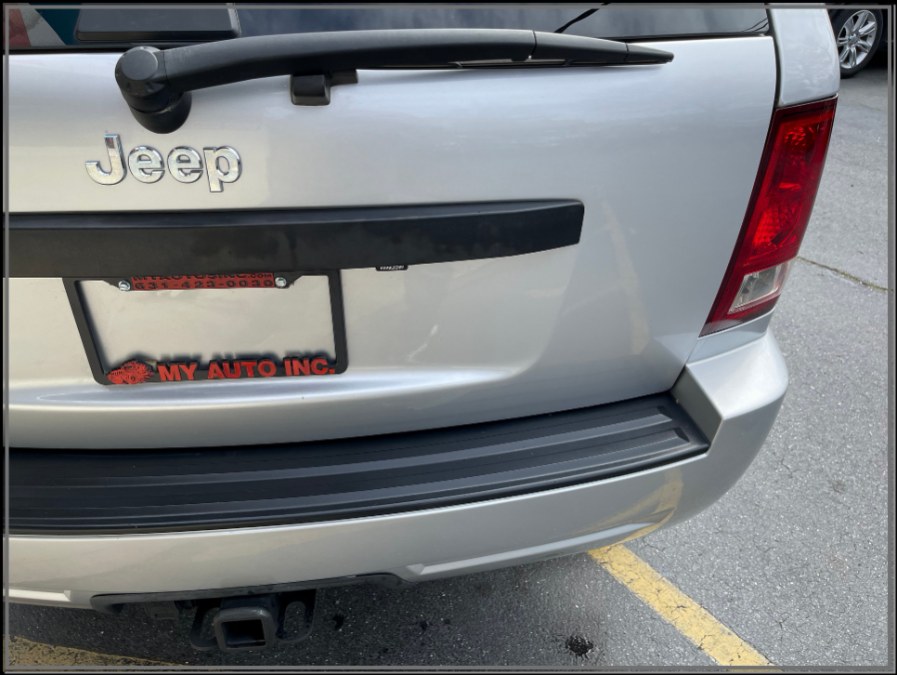 2009 Jeep Grand Cherokee 4WD 4dr Laredo, available for sale in Huntington Station, New York | My Auto Inc.. Huntington Station, New York 2009 Jeep Grand Cherokee 4WD 4dr Laredo, available for sale in Huntington Station, New York | My Auto Inc.. Huntington Station, New York