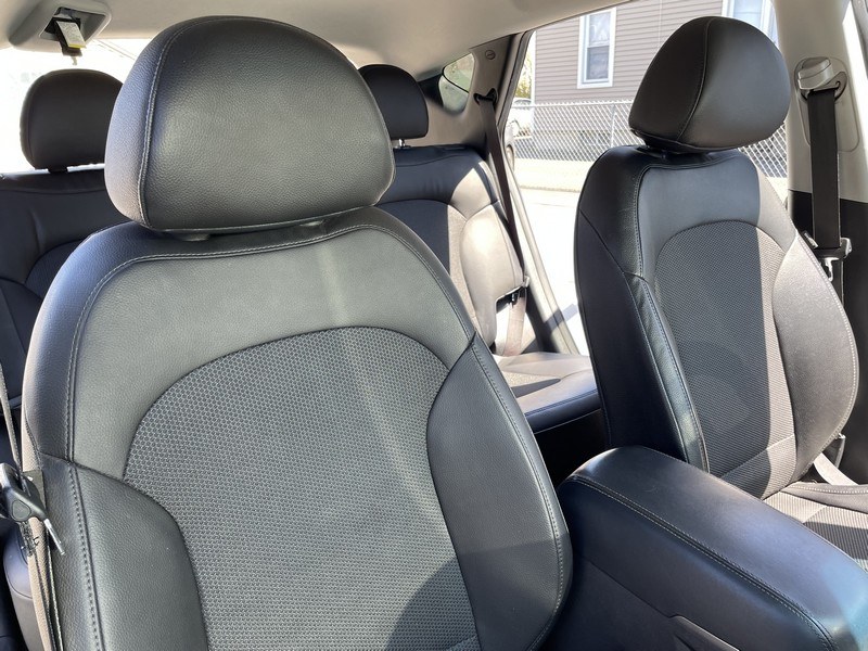 Used Hyundai Tucson AWD 4dr GLS 2015 | Union Street Auto Sales. West Springfield, Massachusetts Used Hyundai Tucson AWD 4dr GLS 2015 | Union Street Auto Sales. West Springfield, Massachusetts